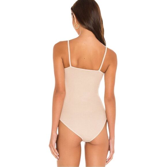 NEW Agolde Nude V Neck Spaghetti Strap Bamboo Bodysuit Size XS - Picture 2 of 7